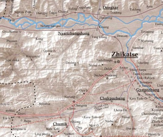 Lage von Chumig (Chumik) süd-westlich von Shigatse ( Zhikatse) (unterer Bildrand) Lage von Chumig (Chumik) süd-westlich von Shigatse ( Zhikatse) (unterer Bildrand)